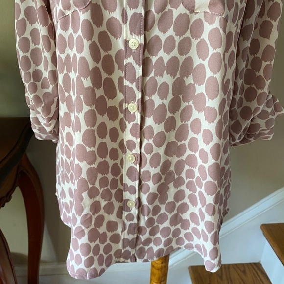 Loft Mauve Giraffe Print Button Down Shirt - Picture 3 of 8